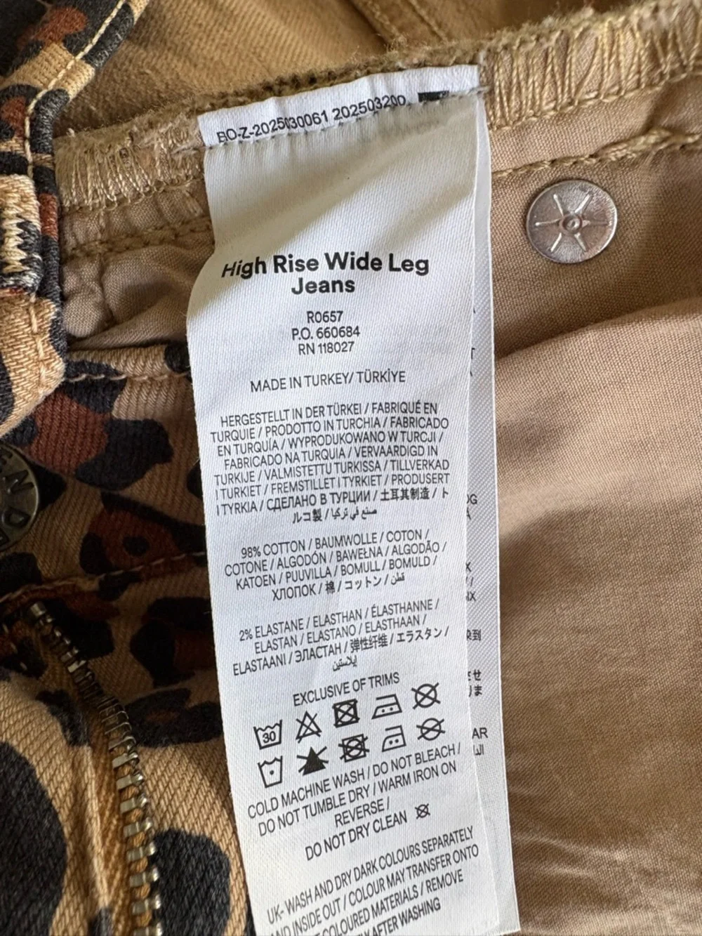 Boden Leopard-Print Jeans High Rise Wide Leg - Picture 4 of 5